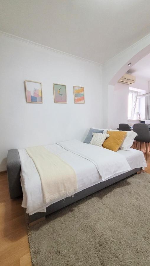 Cozy City Retreat, Obor Market & Metro بوخارست المظهر الخارجي الصورة